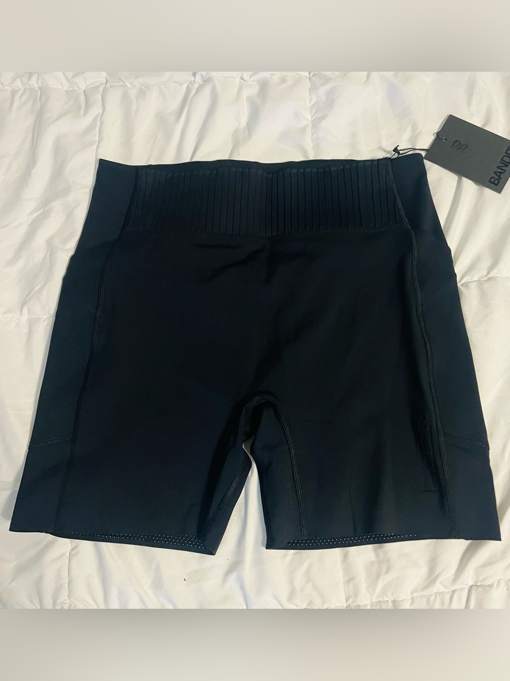 BANDIT Black High Waist 5” Compression Shorts Women’s Large NWT